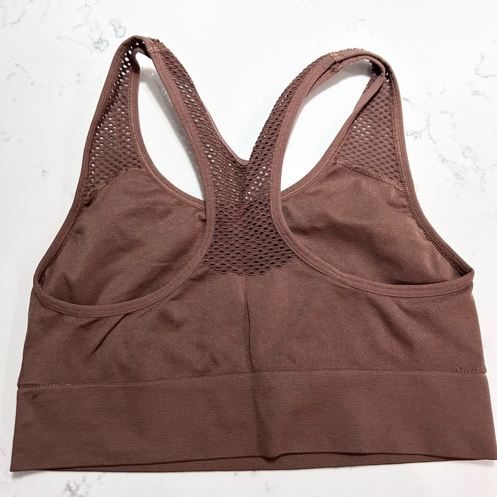 โฅ๐ฑ๐ฎ ๐๐๐๐ (x2) Racerback Sports Bra - Picture 9 of 15